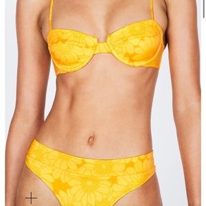 Triangl bikini